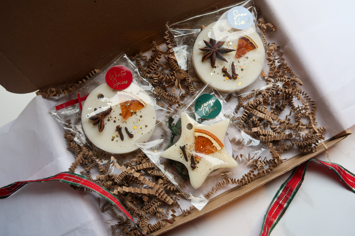 Christmas Hanging Wax Melt Decoration Gift Set – 3 Festive Scents in Luxury Box | Winter Scents Collection