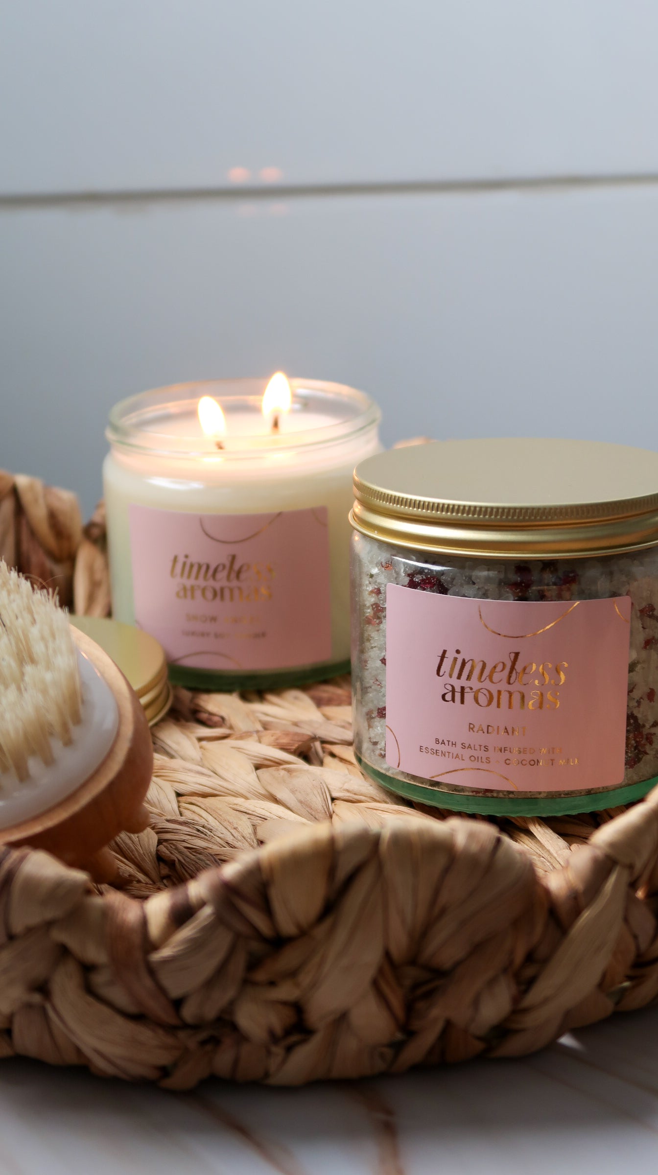 The Pink Bliss Sanctuary - Candle & Bath Milk Gift Set